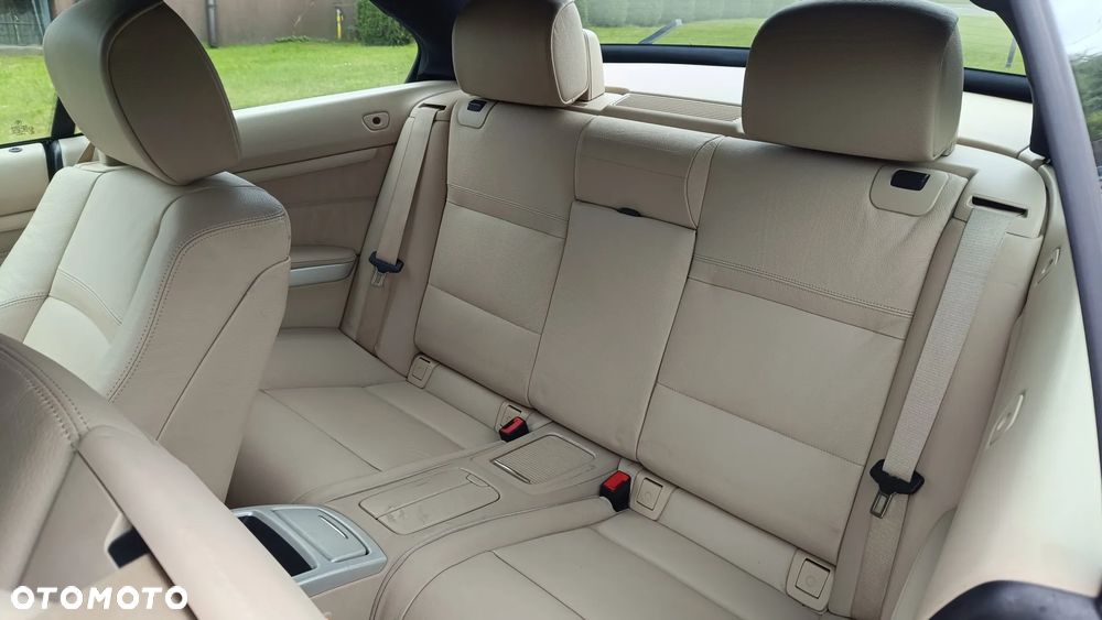 BMW Seria 3 335i xDrive Edition Exclusive - 11