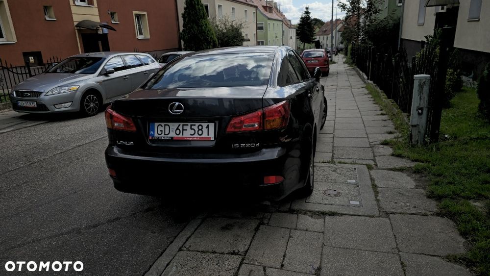 Lexus IS - 4