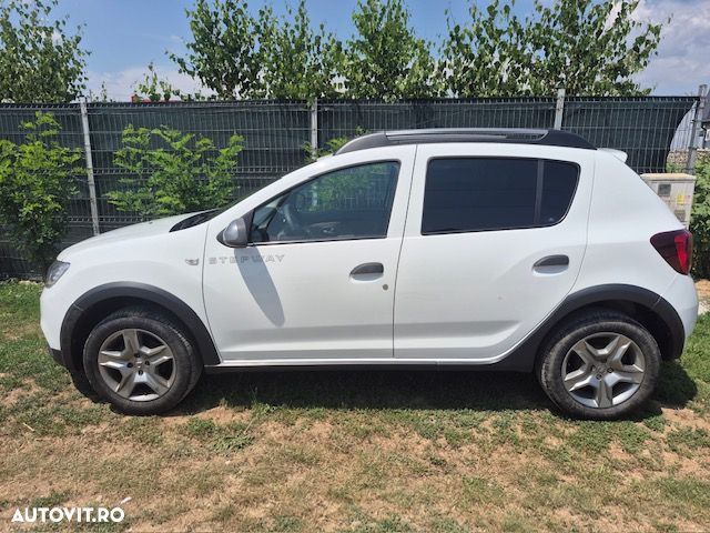 Dacia Sandero 0.9 TCe SL PLUS - 2