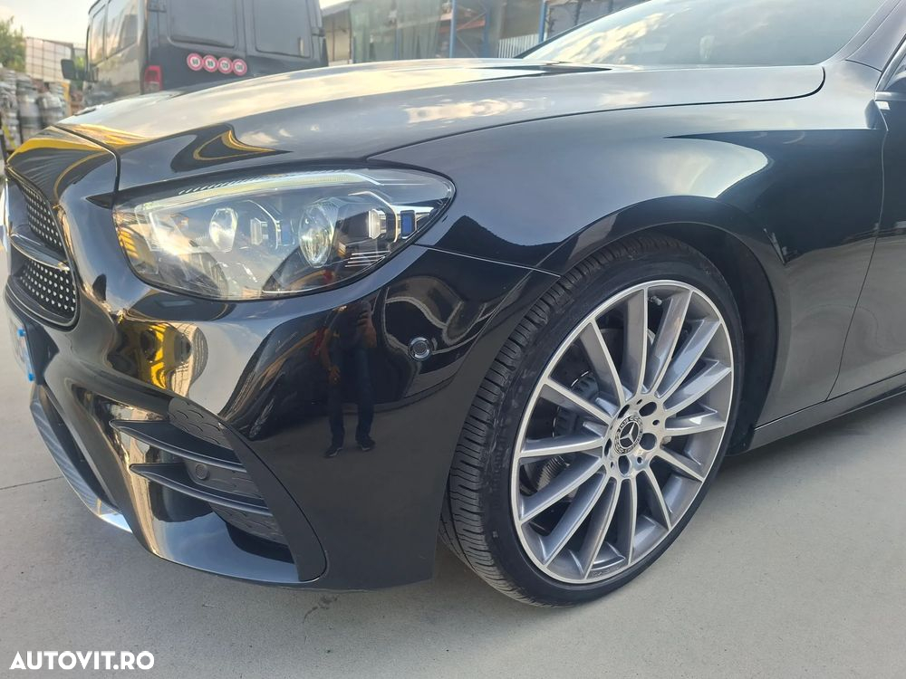 Mercedes-Benz E 220 d T 9G-TRONIC AMG Line - 34