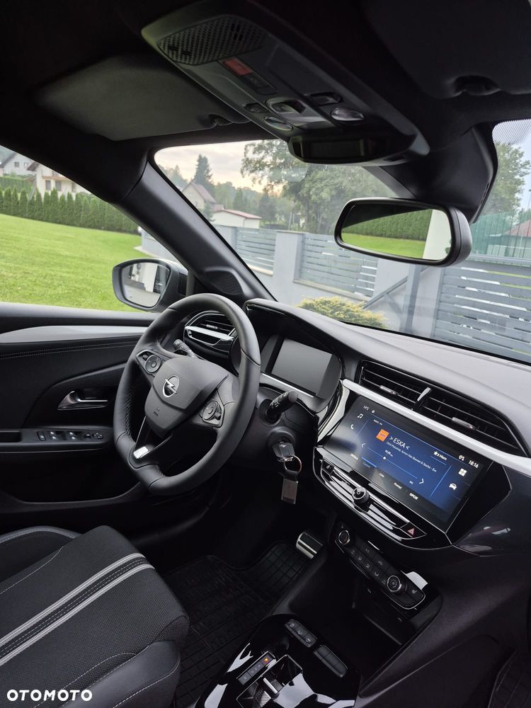 Opel Corsa 1.2 GS Line S&S - 34