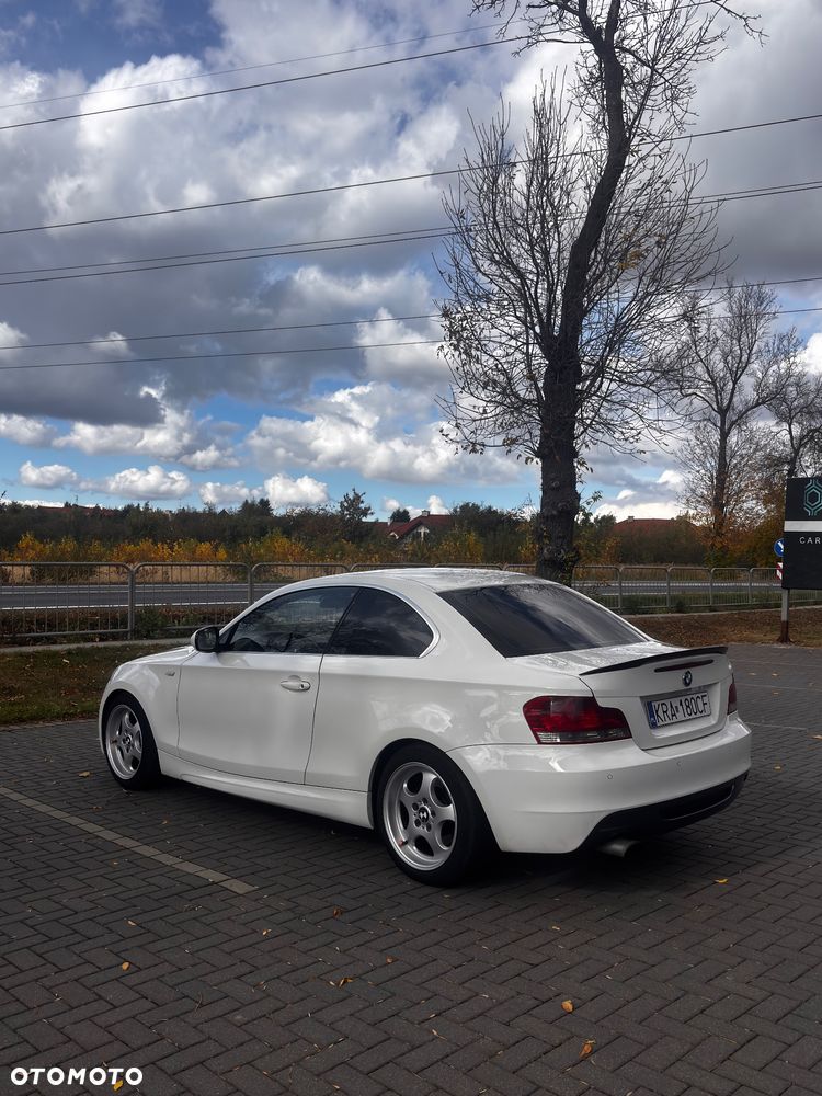 BMW Seria 1 118d - 3