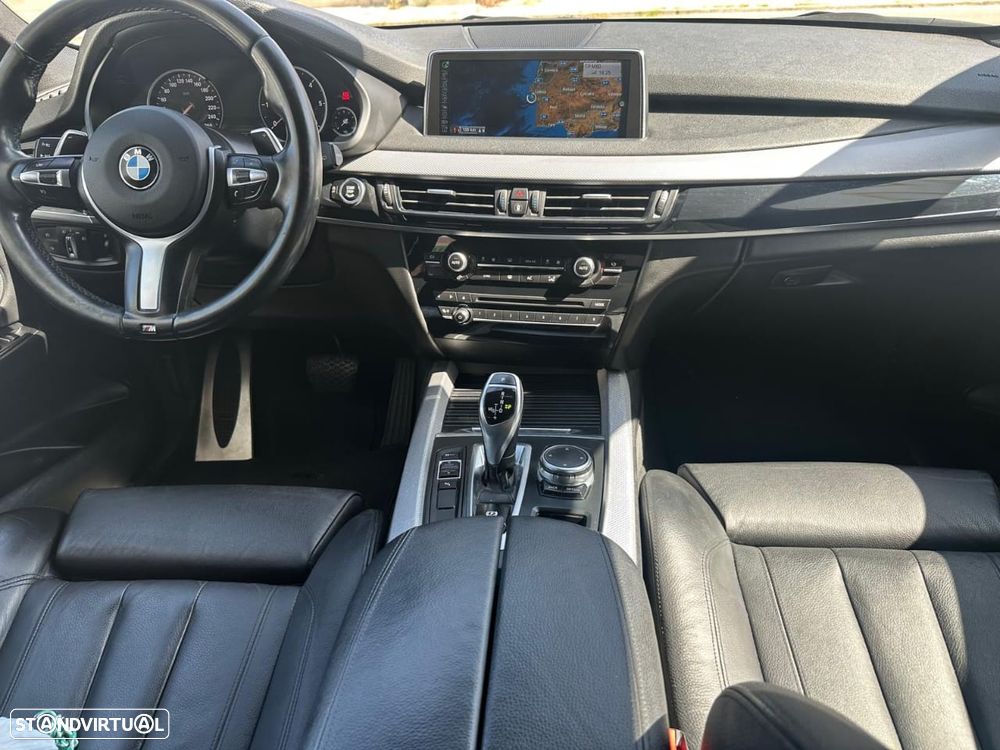 BMW X5 25 d xDrive Pack M - 12