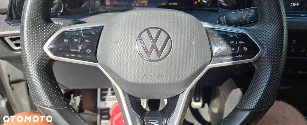 Volkswagen Golf 1.5 TSI OPF R-Line - 18