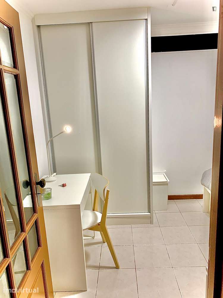 Quarto - localizado em Bonfim Porto - Grande imagem: 3/8
