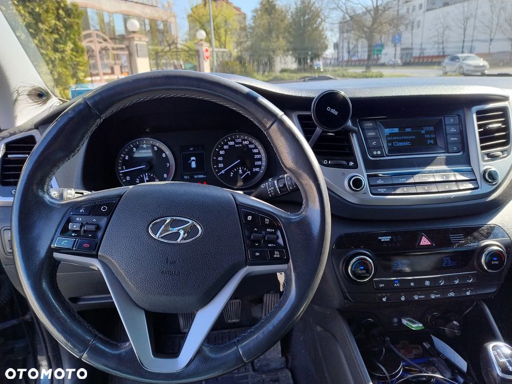 Hyundai Tucson 1.6 GDI BlueDrive Comfort 2WD - 9