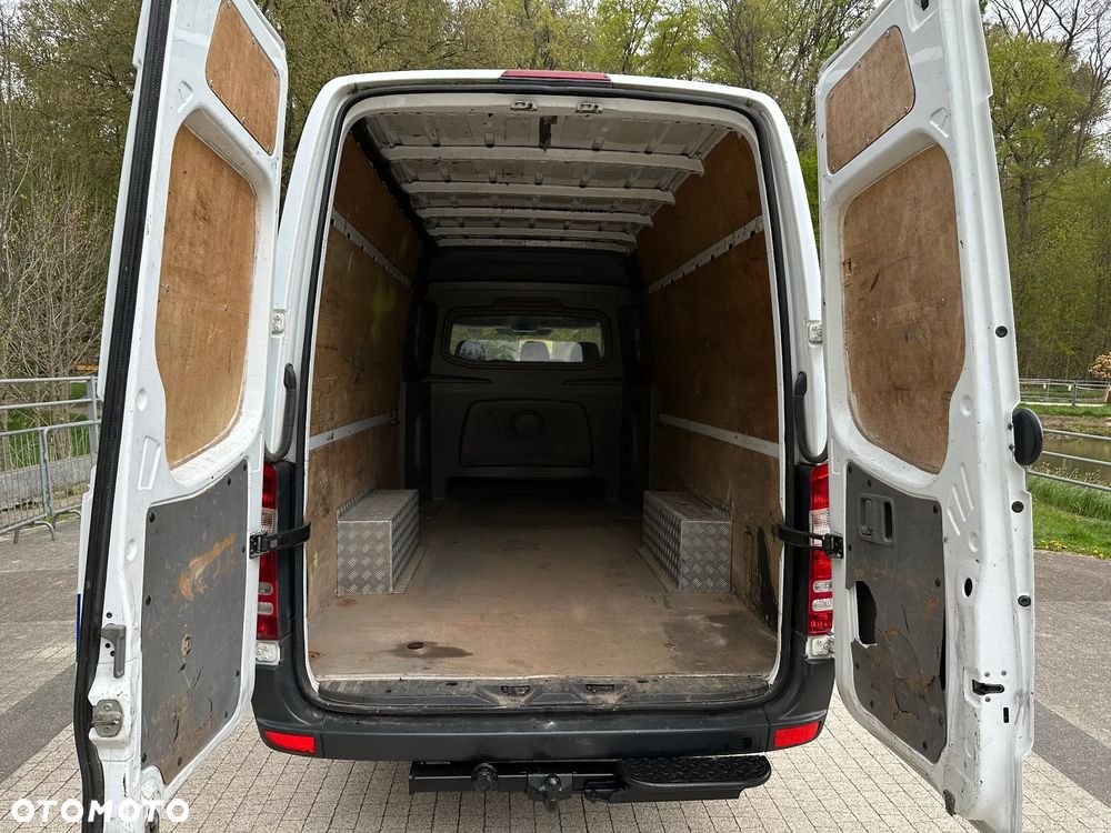 Mercedes-Benz SPRINTER L4H2 - 13
