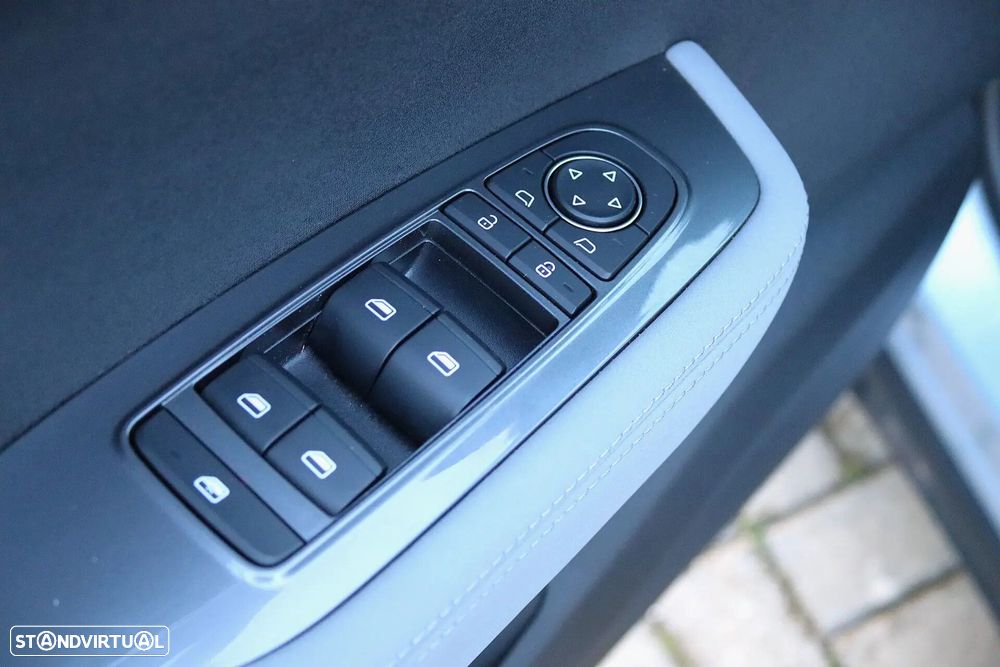 BYD Dolphin Surf 43.2 kWh Boost - 21