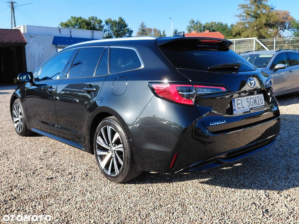 Toyota Corolla 2.0 Hybrid Executive - 3