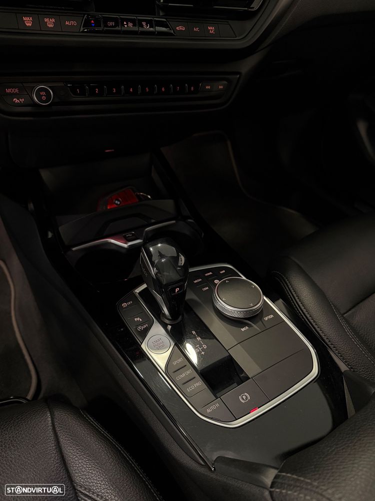 BMW 116 d Line Luxury Auto - 25