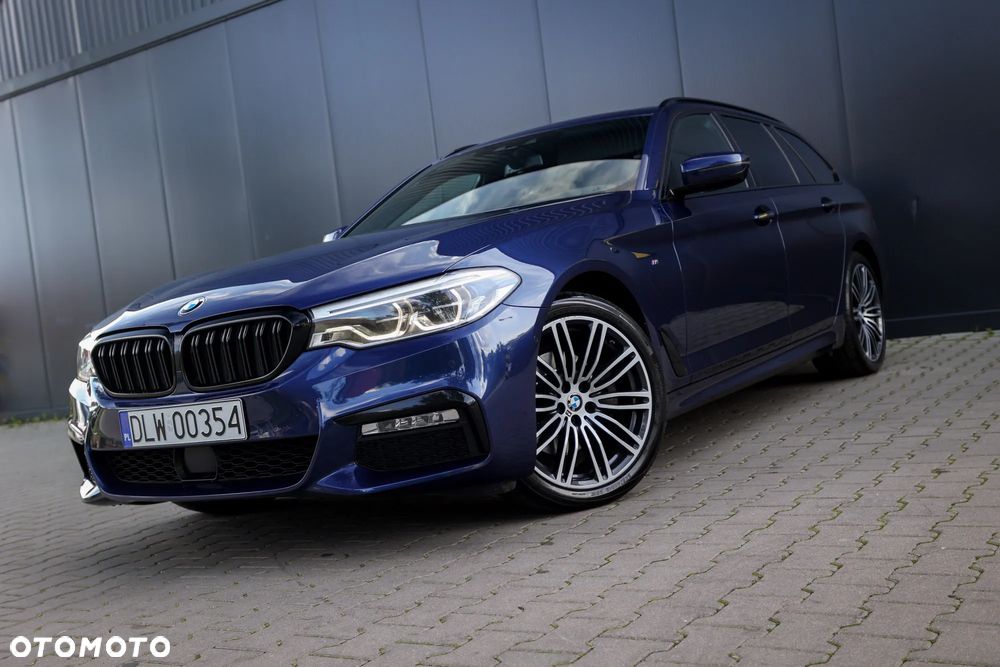 BMW Seria 5 520d xDrive Touring M Sport Edition - 2