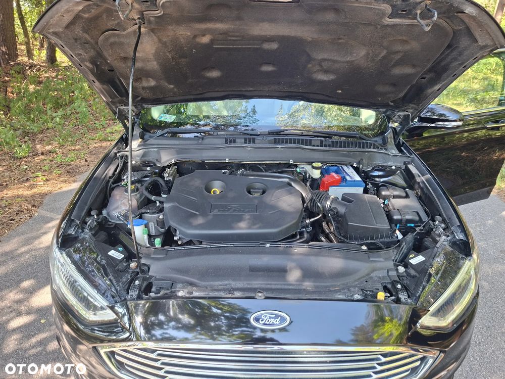 Ford Fusion - 11