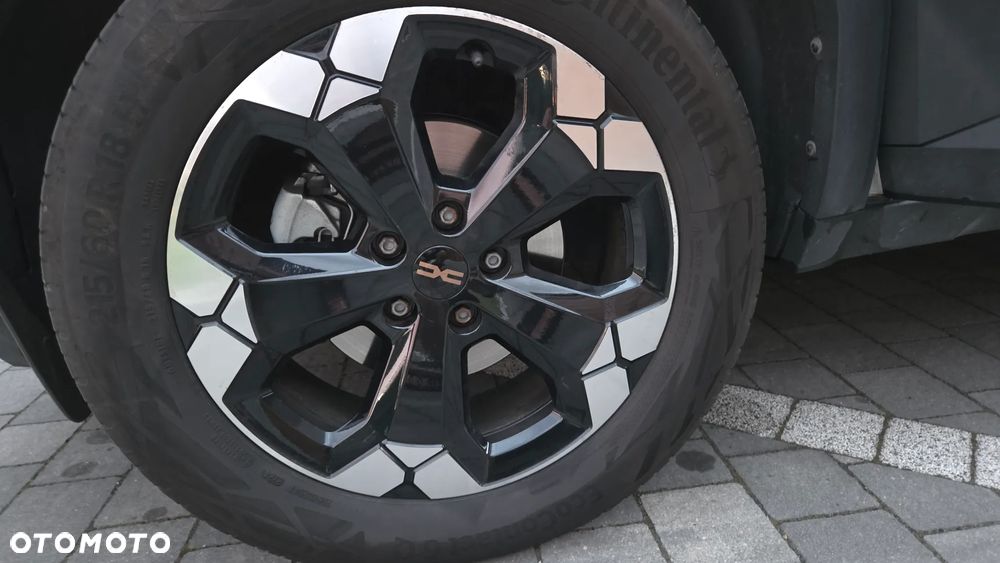 Dacia Duster 1.6 Full Hybrid 140 Extreme MMT - 33