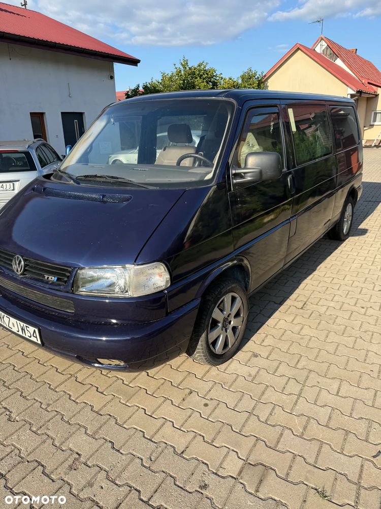 Volkswagen Transporter - 2
