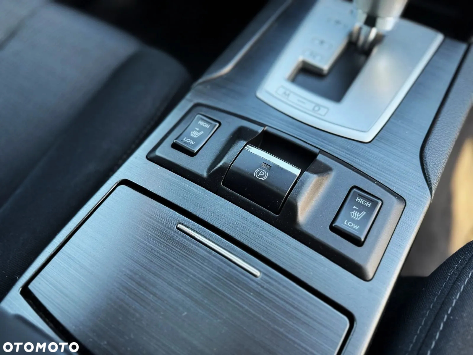 Subaru Legacy 2.0i Comfort Navi AT - 27