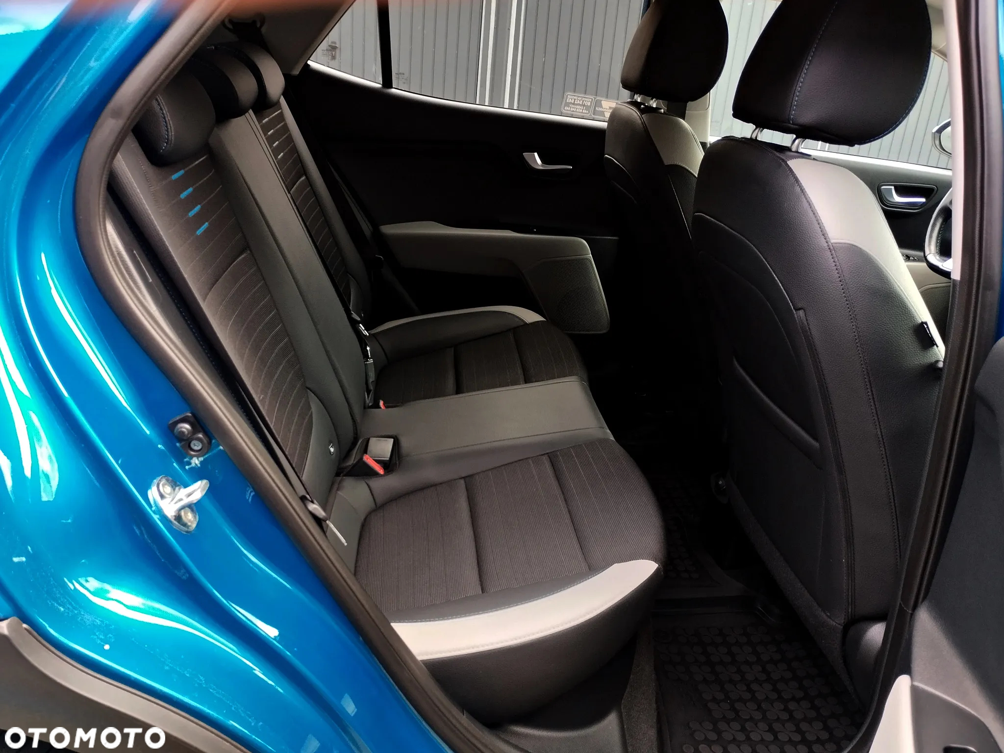 Kia Stonic 1.2 L Business Line - 12