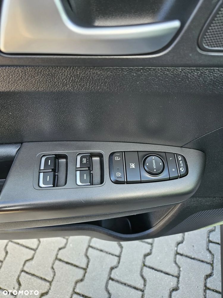 Kia Sportage 1.6 GDI Business Line L 2WD - 35