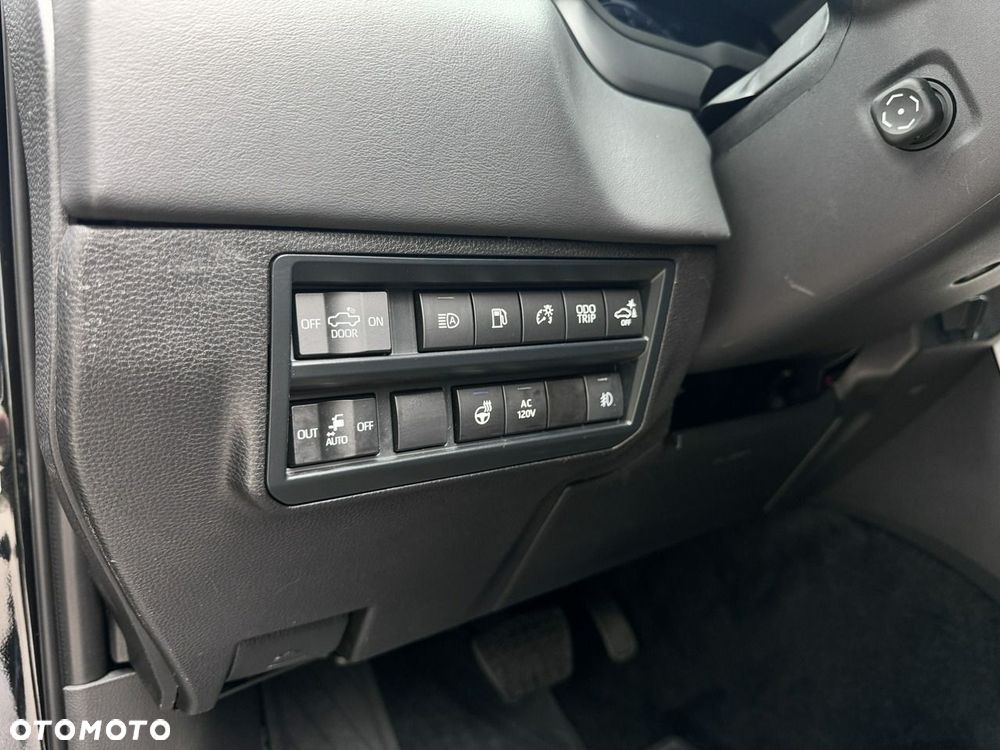 Toyota Tundra - 36