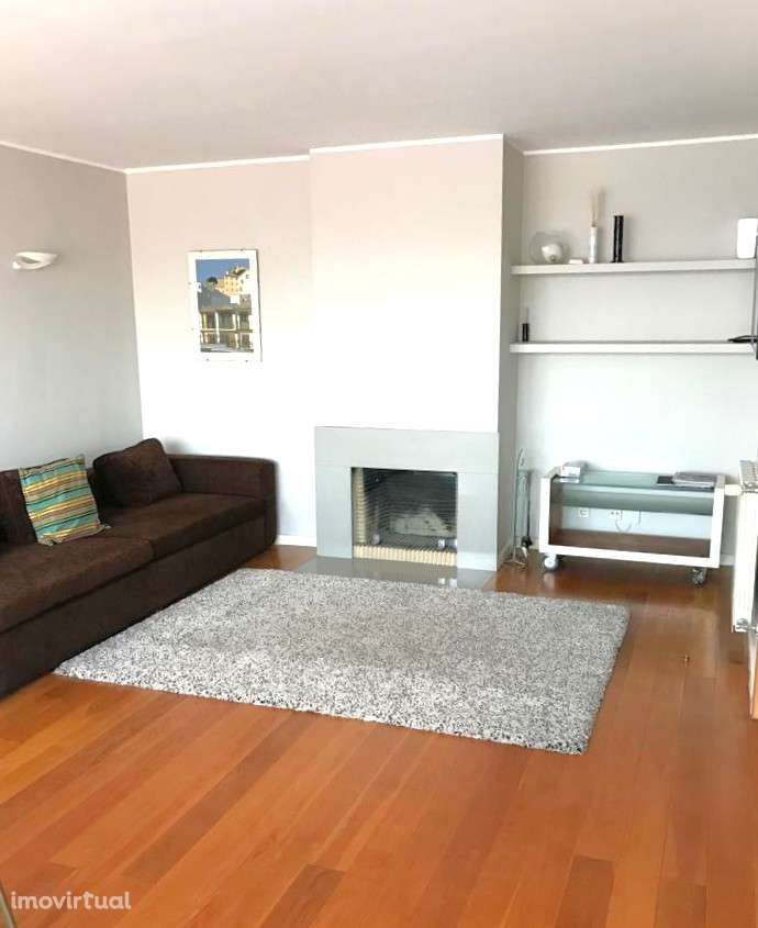 T2 na 2ª linha de mar em Matosinhos Sul para arrendar mobilado - Grande imagem: 2/26