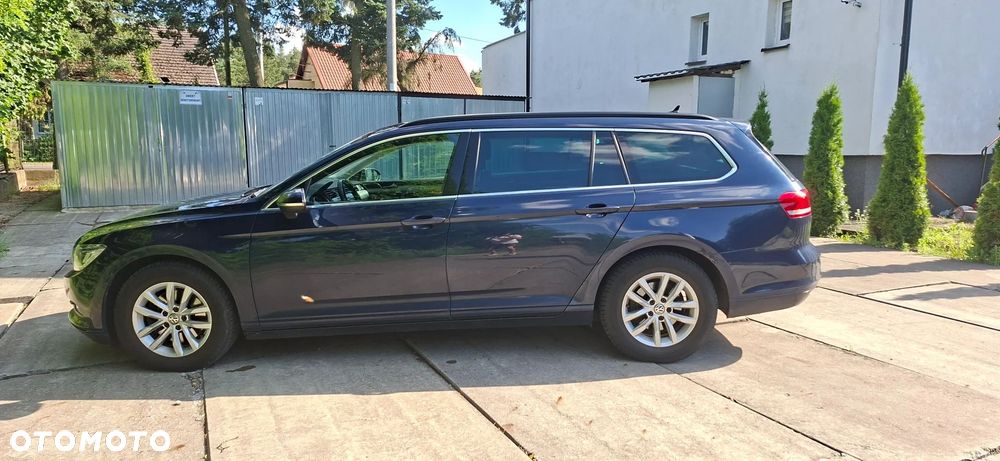 Volkswagen Passat - 5