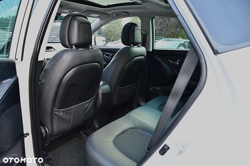 Hyundai ix35 1.6 2WD Style - 19