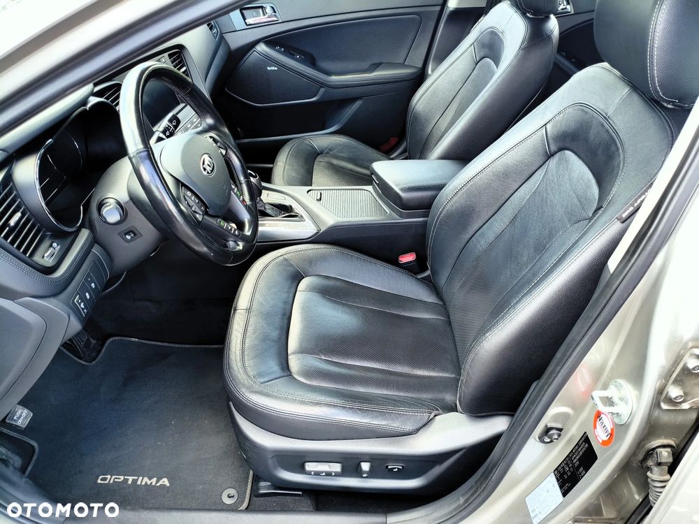 Kia Optima - 18