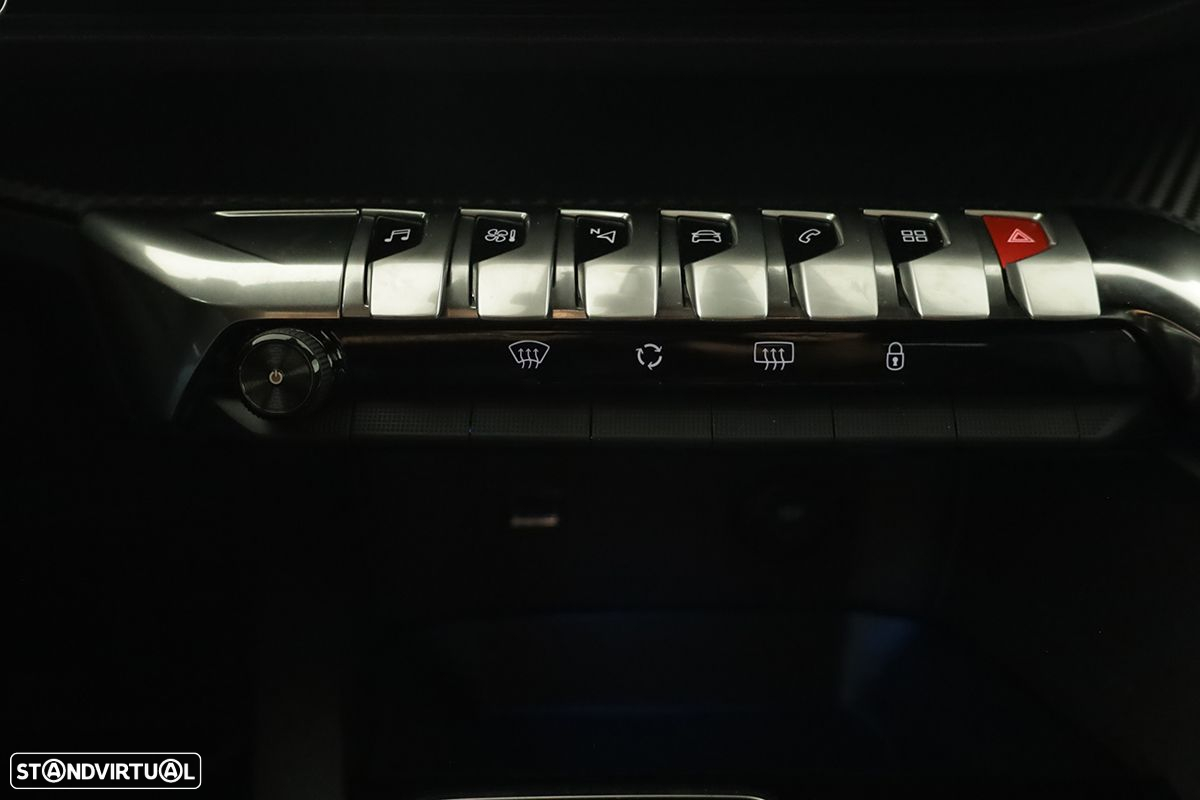 Peugeot 5008 1.2 PureTech Allure Pack EAT8 - 13