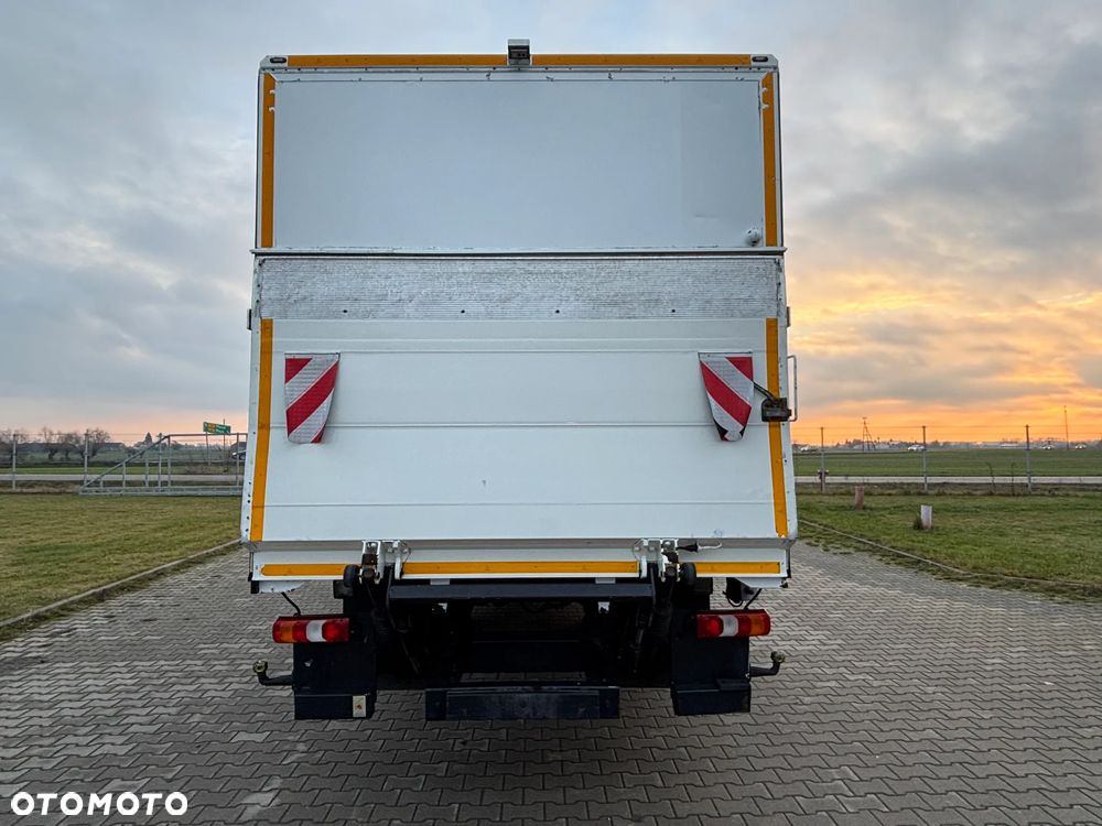 Mercedes-Benz ATEGO 1524  EURO 6 (1527, 1530) kontener z windą , kabina przeedłużana  z łóżkiem składanym - 10
