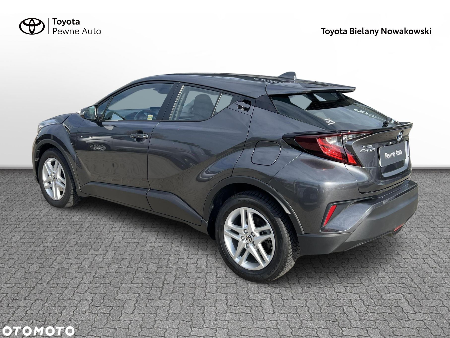 Toyota C-HR - 4