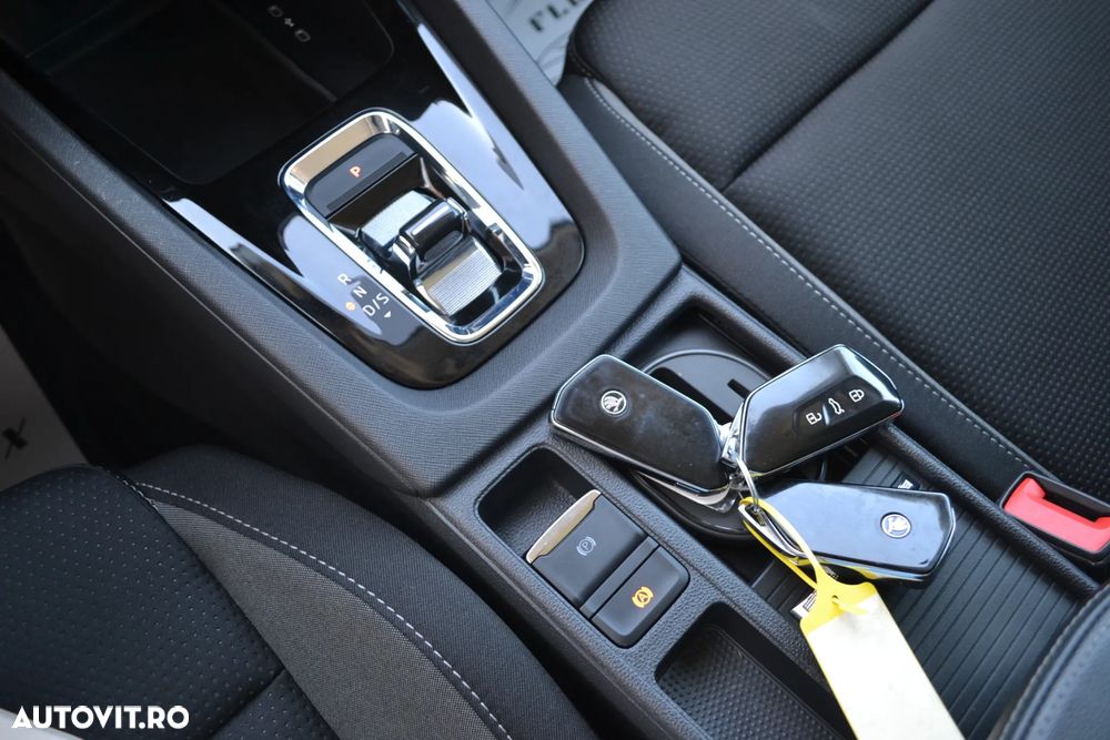 Skoda Octavia 2.0 TDI DSG Tour - 26