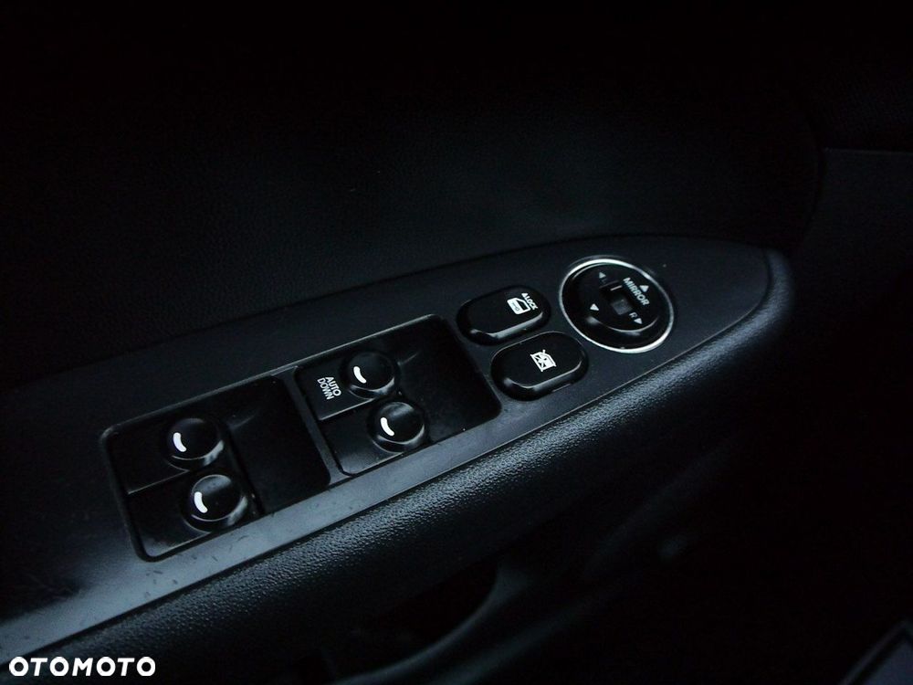 Hyundai i30 1.6 CRDi Comfort EU5 - 32