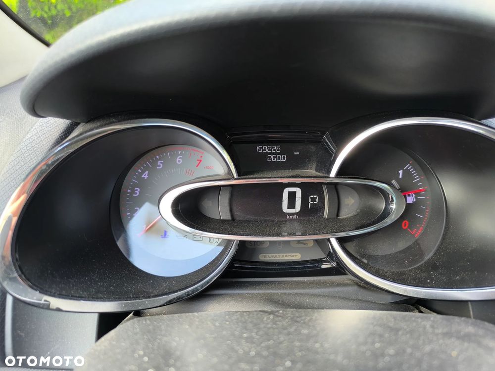 Renault Clio 1.2 TCe GT 120 EDC - 10