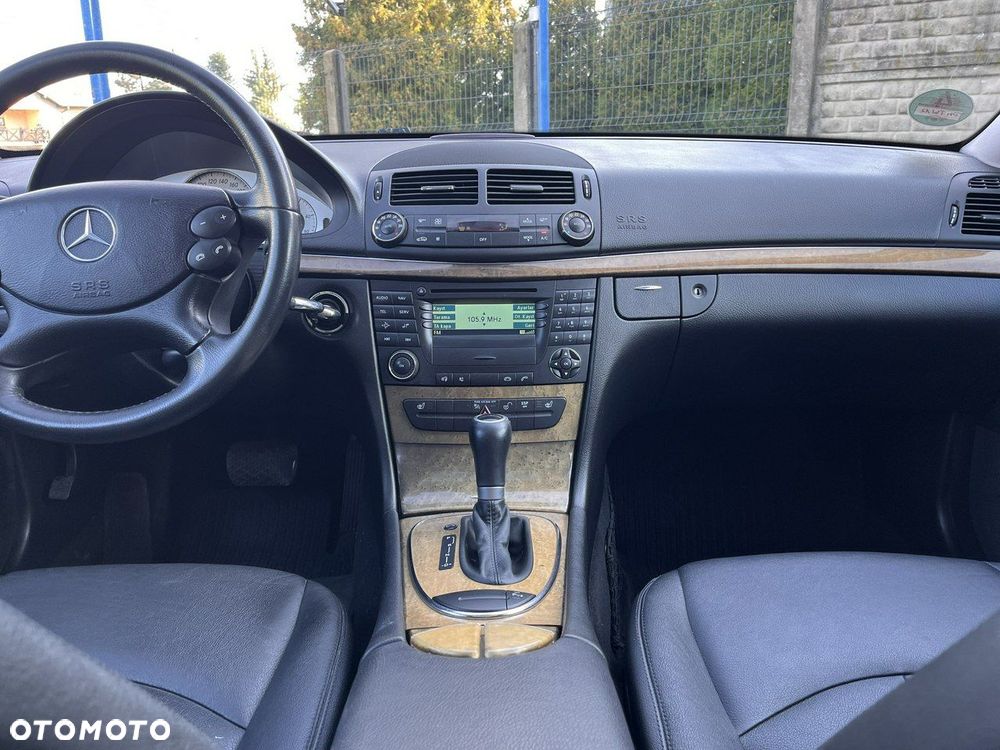 Mercedes-Benz Klasa E 280 CDI 4-Matic Avantgarde - 12