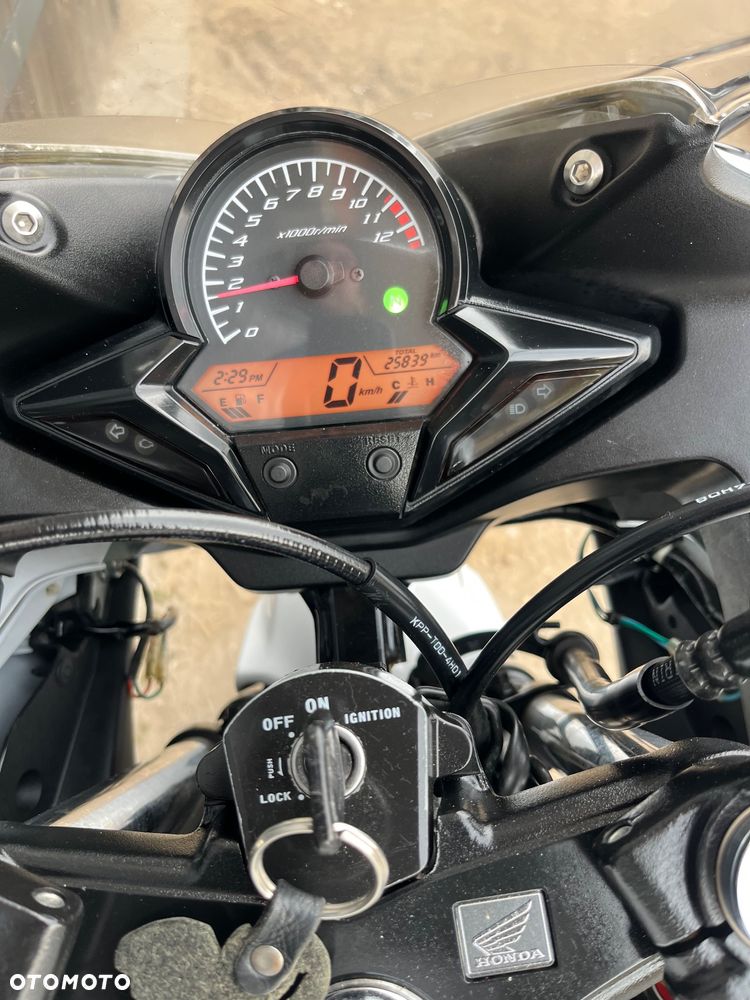 Honda CBR - 5