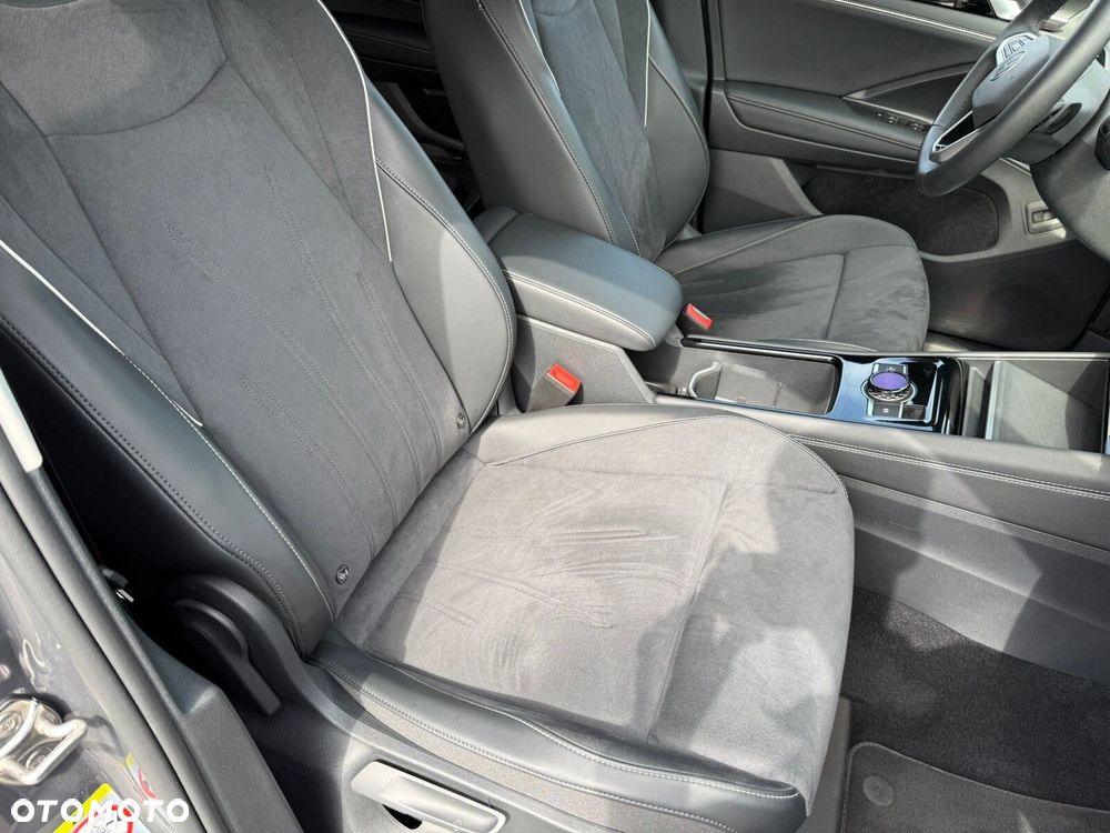Volkswagen Tiguan 1.5 eTSI Elegance DSG - 27