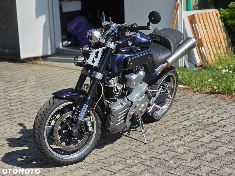 Yamaha MT - 5