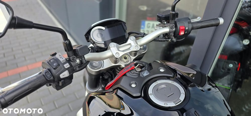 Honda CB - 37