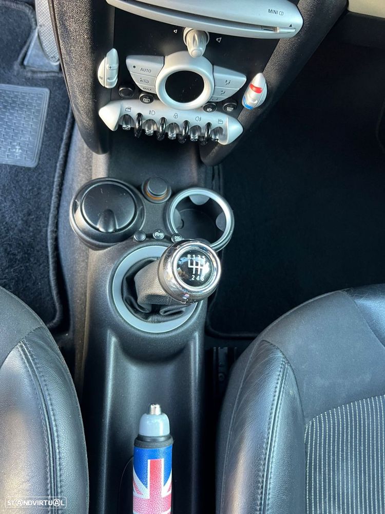 MINI Clubman Cooper D - 24