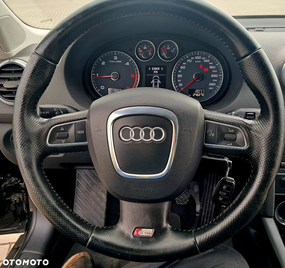 Audi A3 Sportback 2.0 TDI DPF Ambiente - 13