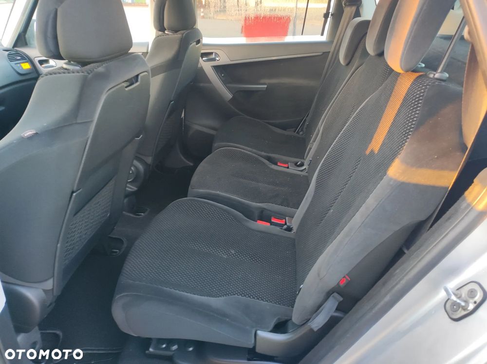 Citroën C4 Picasso 1.6 HDi FAP 7-Sitzer ESG6 Exclusive - 23