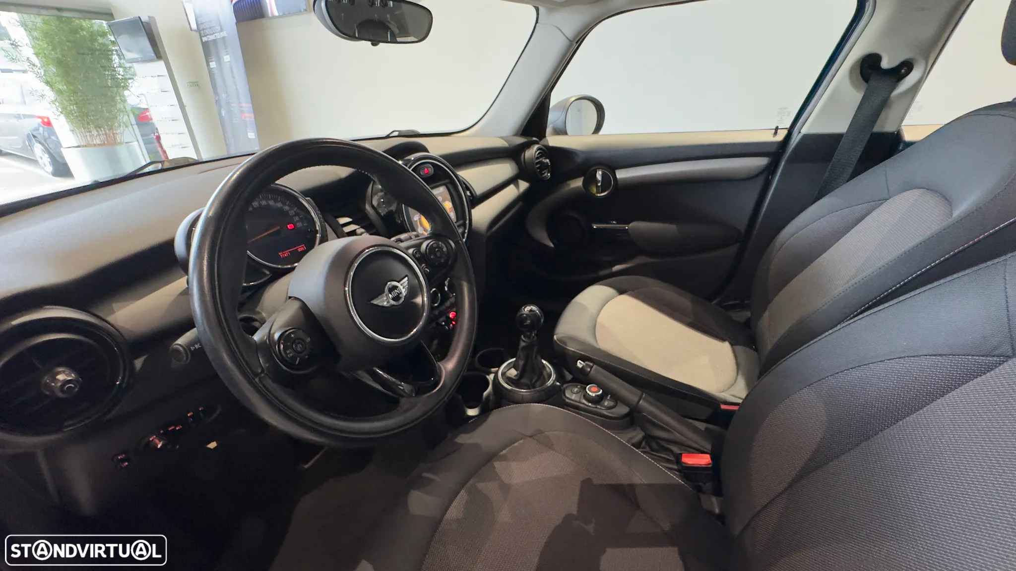MINI 5 Portas One D - 9
