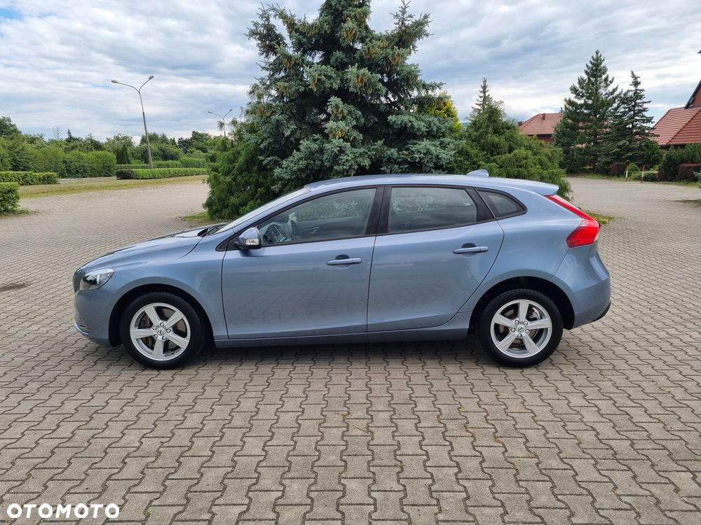 Volvo V40 D2 Geartronic Kinetic - 2