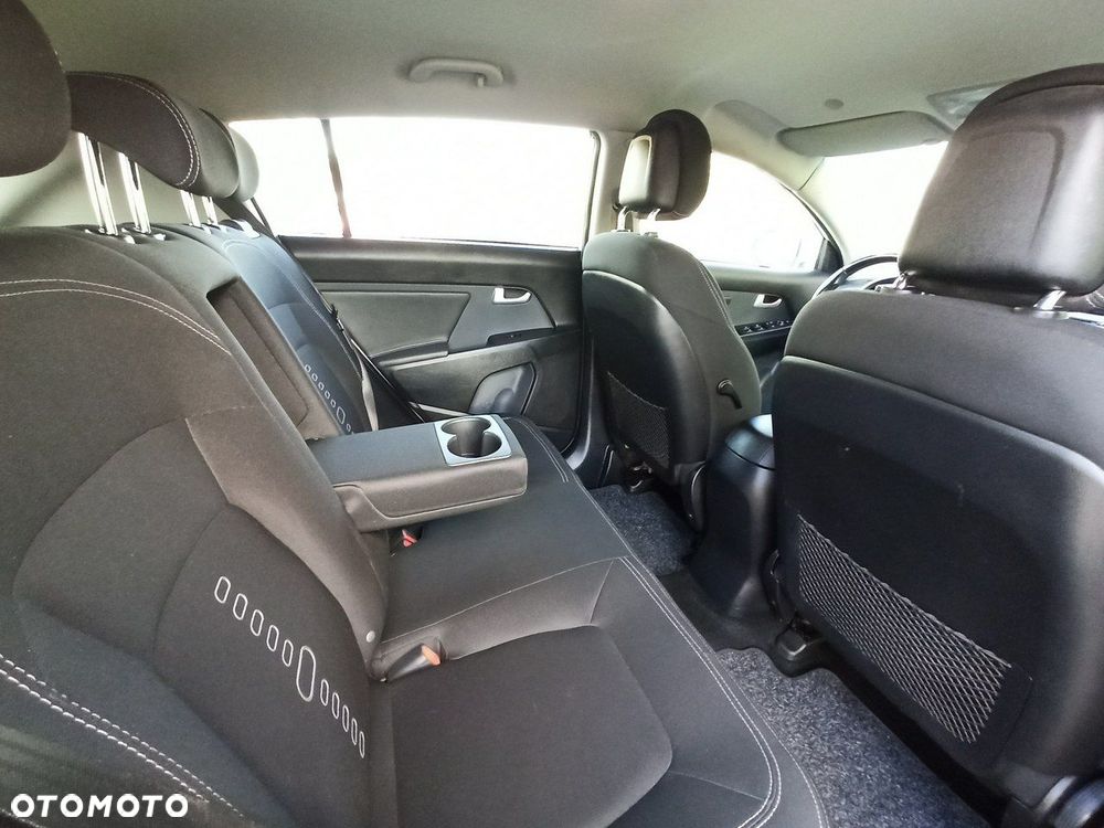 Kia Sportage 1.6 GDI Business Line L 2WD - 11