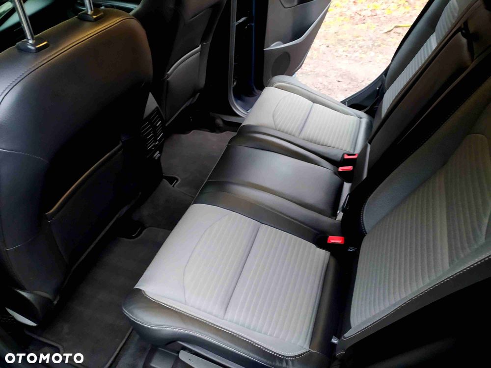 Ford Escape - 6