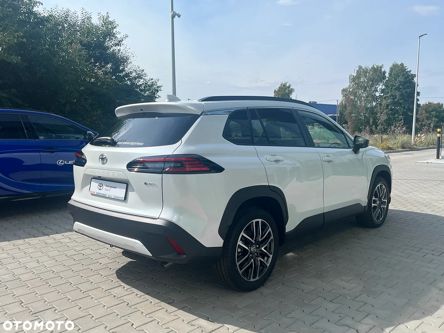Toyota Corolla Cross 2.0 Hybrid Executive AWD - 5