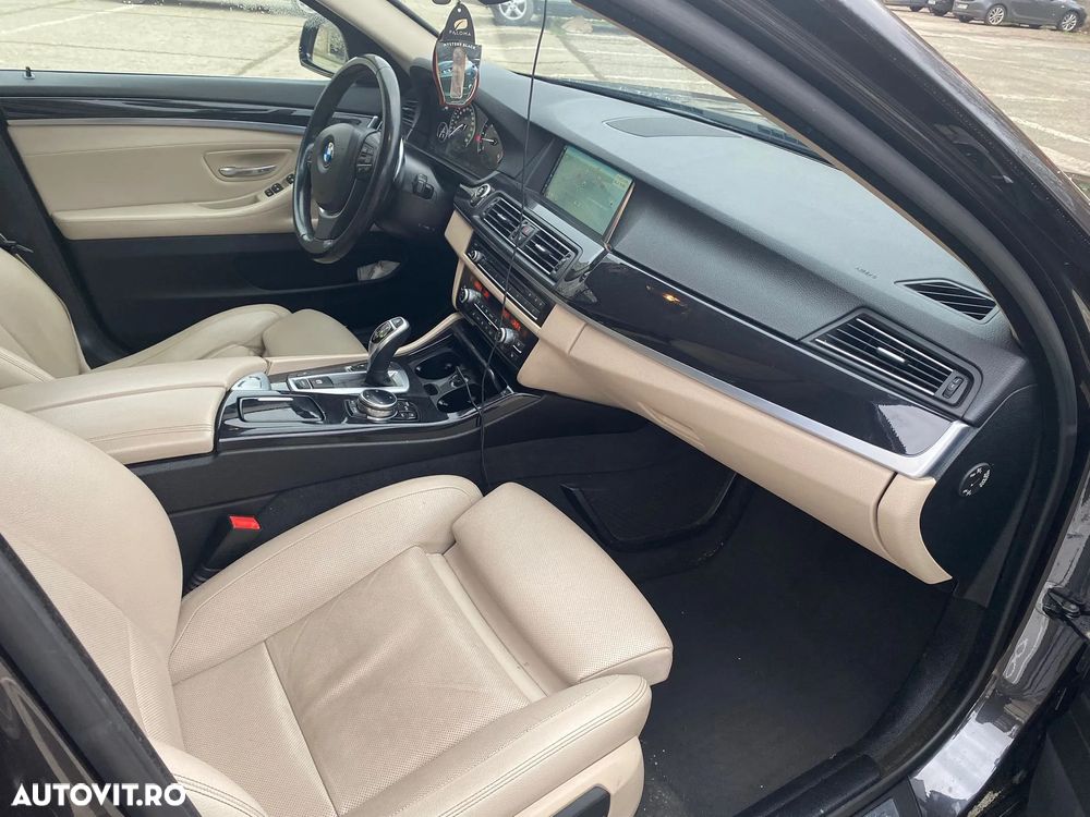 BMW Seria 5 530d Aut. Luxury Line - 8