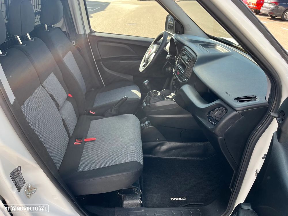 Fiat Doblo 95 Mjet 3 Lugares IVA dedutivel 175 000 kms - 15