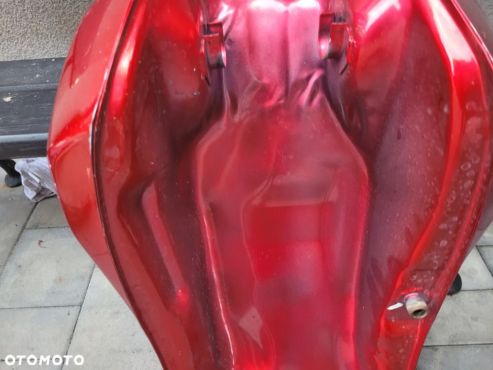 Bak, zbiornik paliwa Honda VT 500E - 29