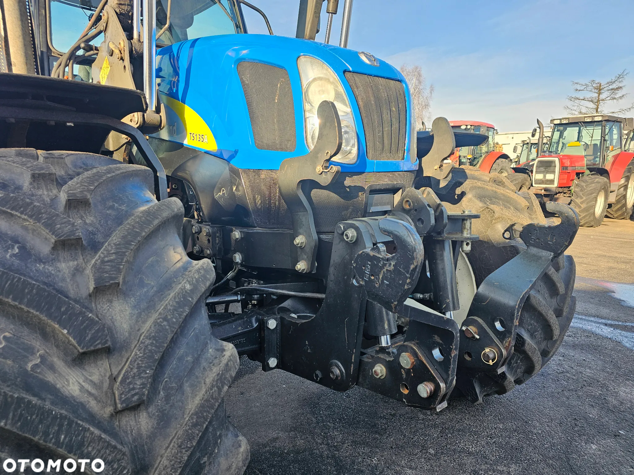 New Holland TS135 A - 4