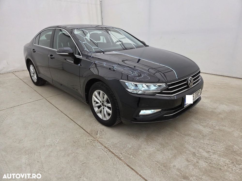 Volkswagen Passat 2.0 TDI DSG Comfortline - 9